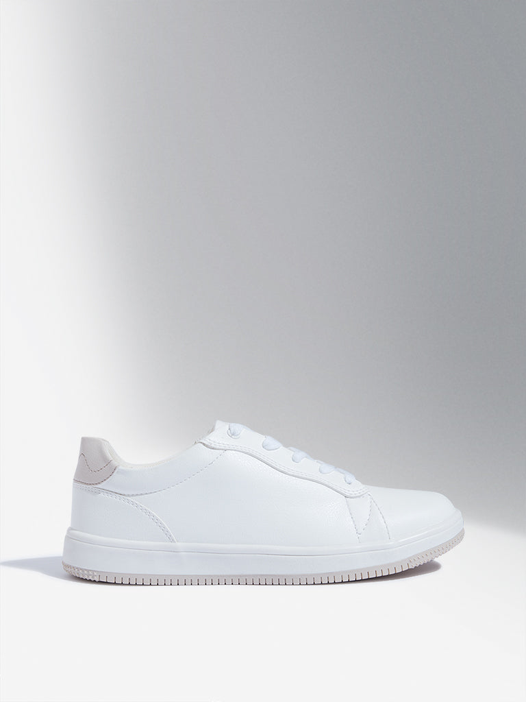LUNA BLU White Counter Detailed Shoes