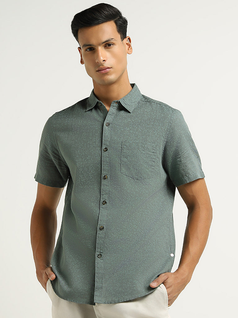 WES Casuals Green Printed Slim Fit Blended Linen Shirt