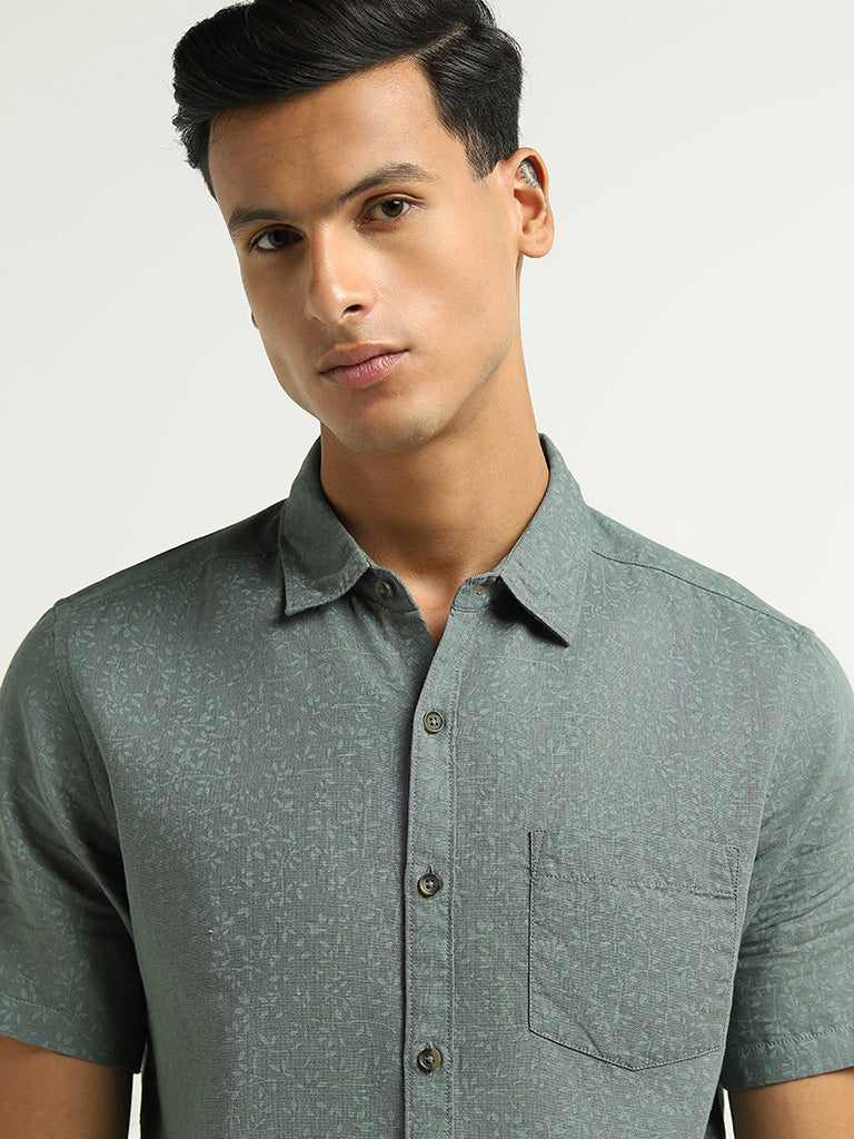 WES Casuals Green Printed Slim Fit Blended Linen Shirt