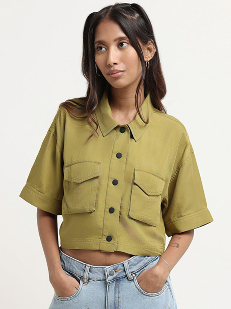 Nuon Green Crop Shirt