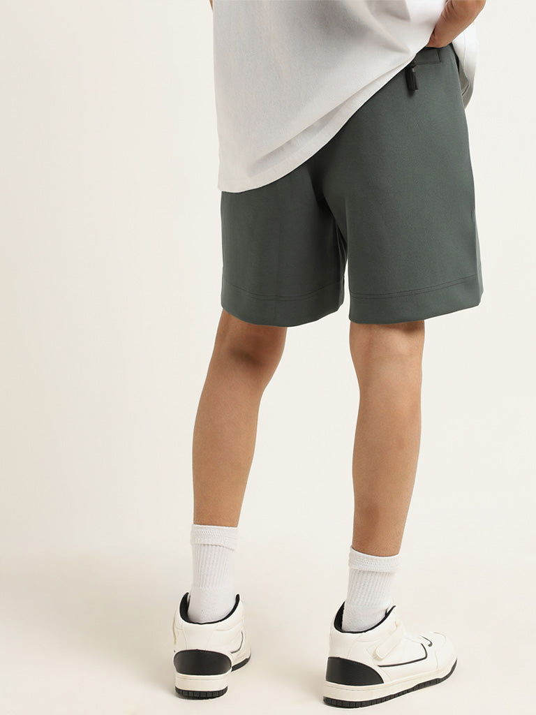 Studiofit Green Relaxed Fit Shorts