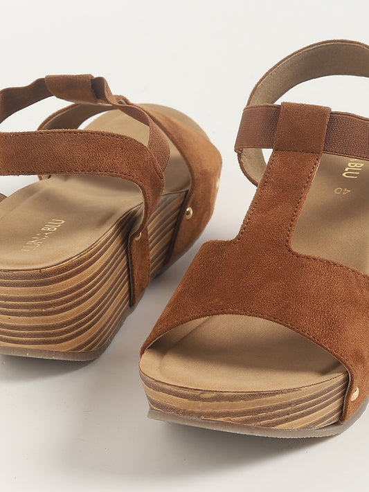LUNA BLU Brown T-Strap Wedge Sandals