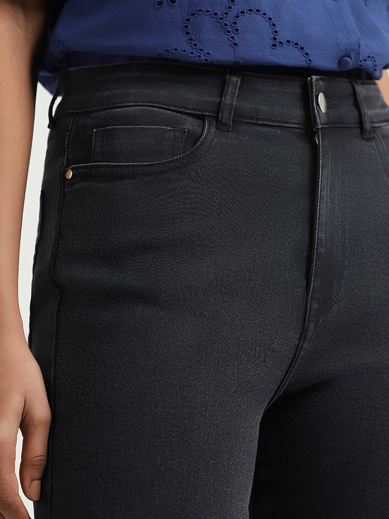 LOV Black Straight - Fit Mid - Rise Jeans