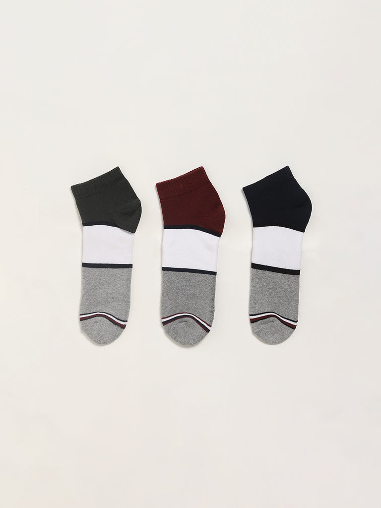 WES Lounge Multicolor Trainer Socks - Pack of 3