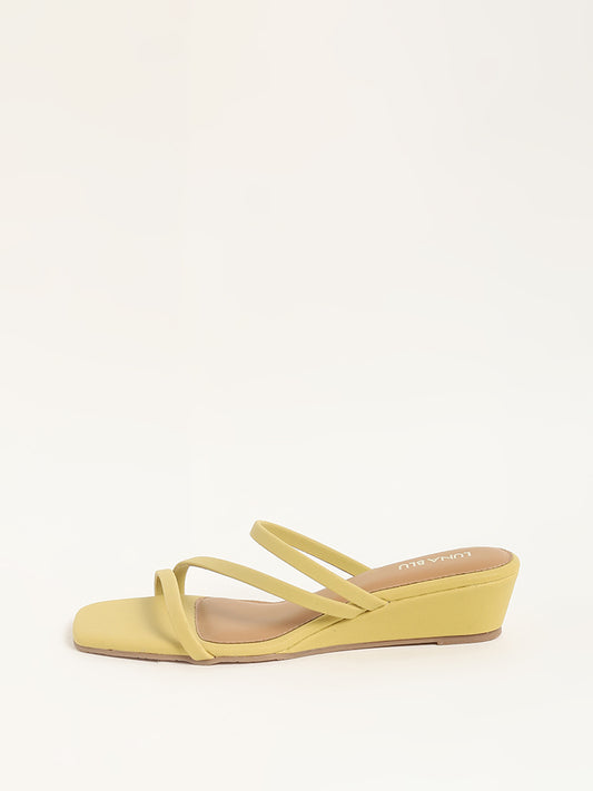 LUNA BLU Lime Wedge Sandals