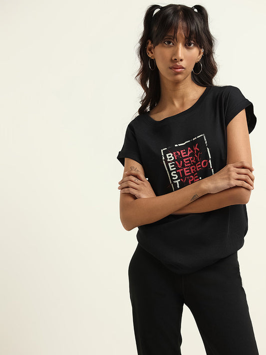 Studiofit Black Printed T-Shirt
