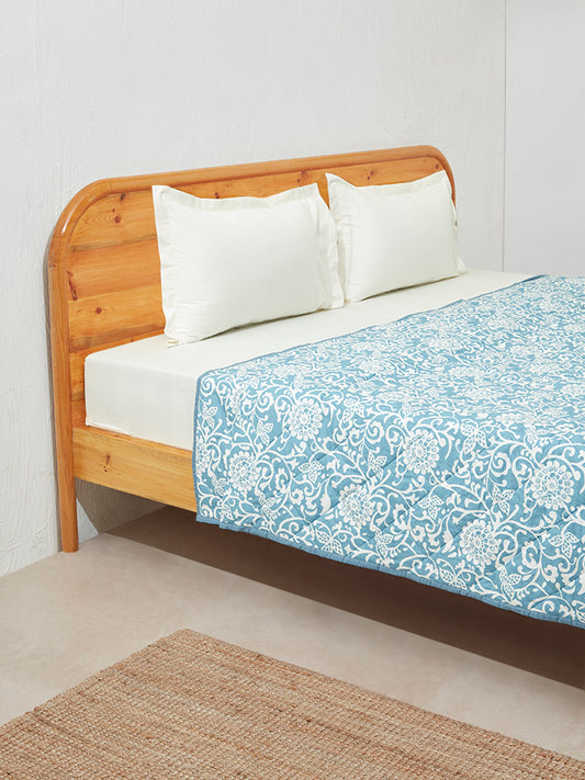 Westside Home Blue Floral Printed Double Comforter