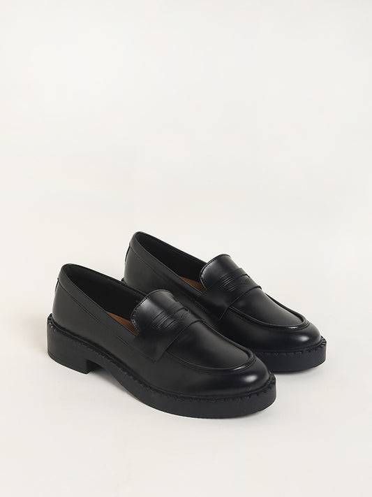 LUNA BLU Black Gloss Loafers