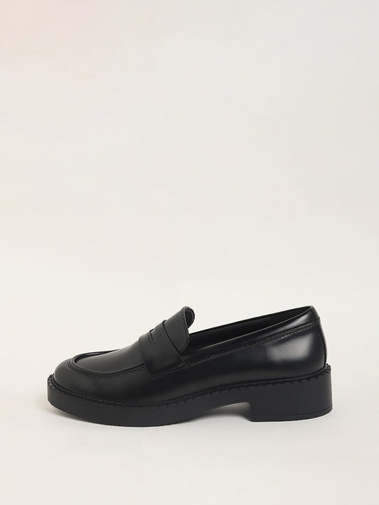 LUNA BLU Black Gloss Loafers
