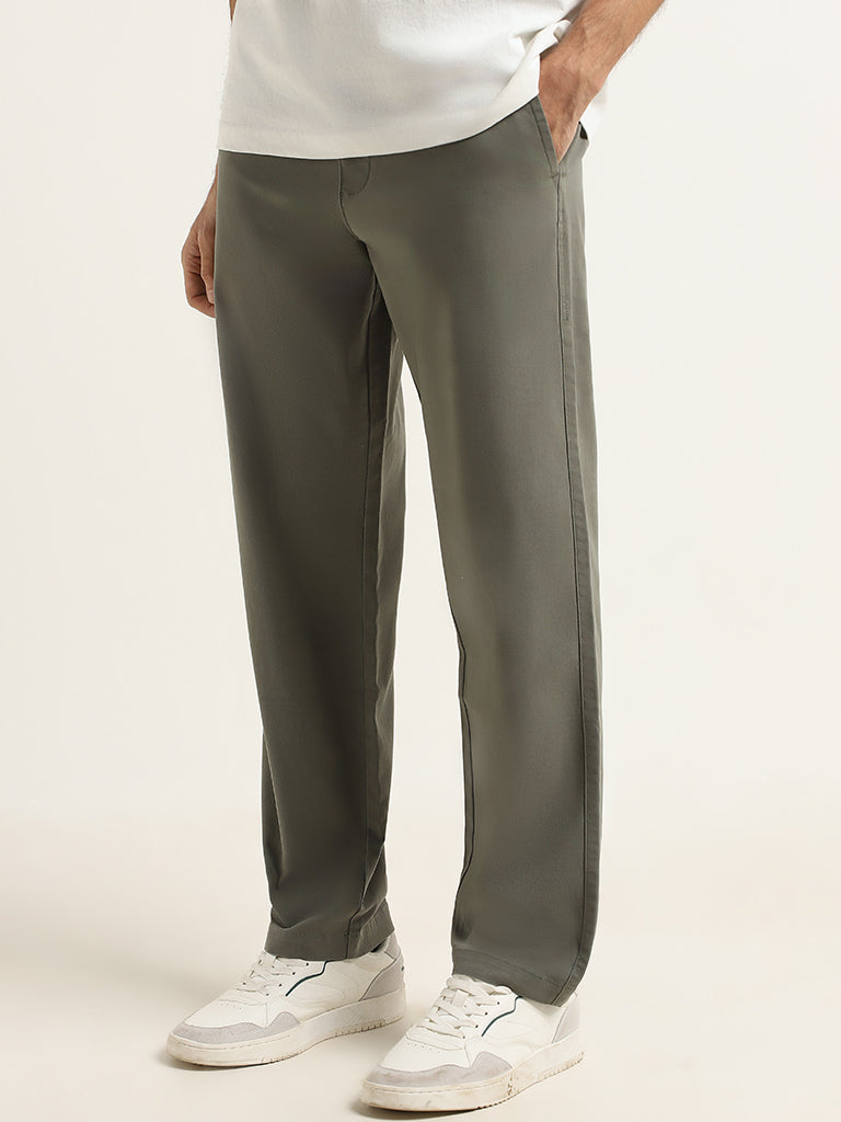 WES Casuals Olive Plain Relaxed Fit Pants