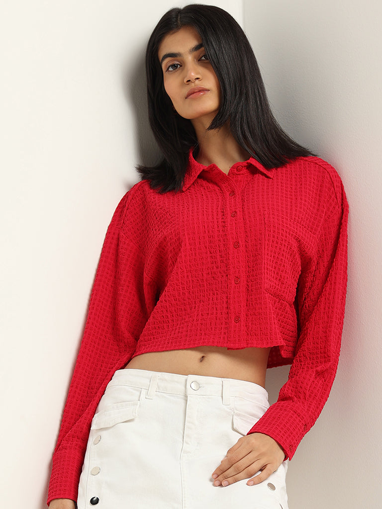 Nuon Red Crop Shirt