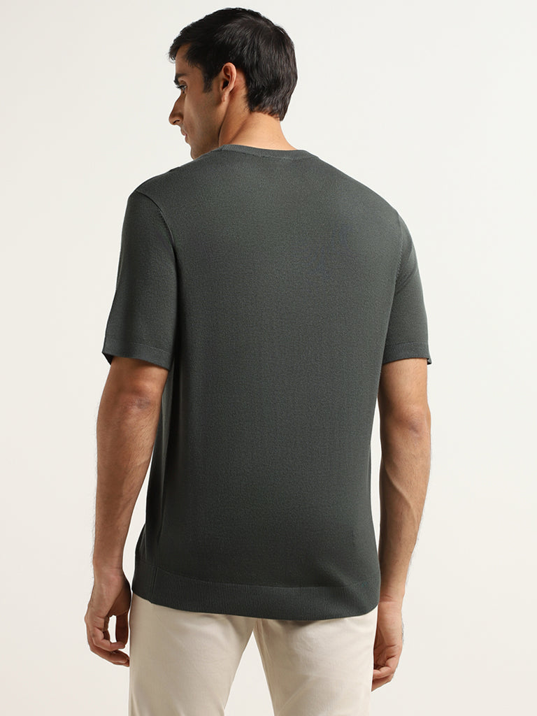 WES Formals Solid Green Relaxed Fit T-Shirt