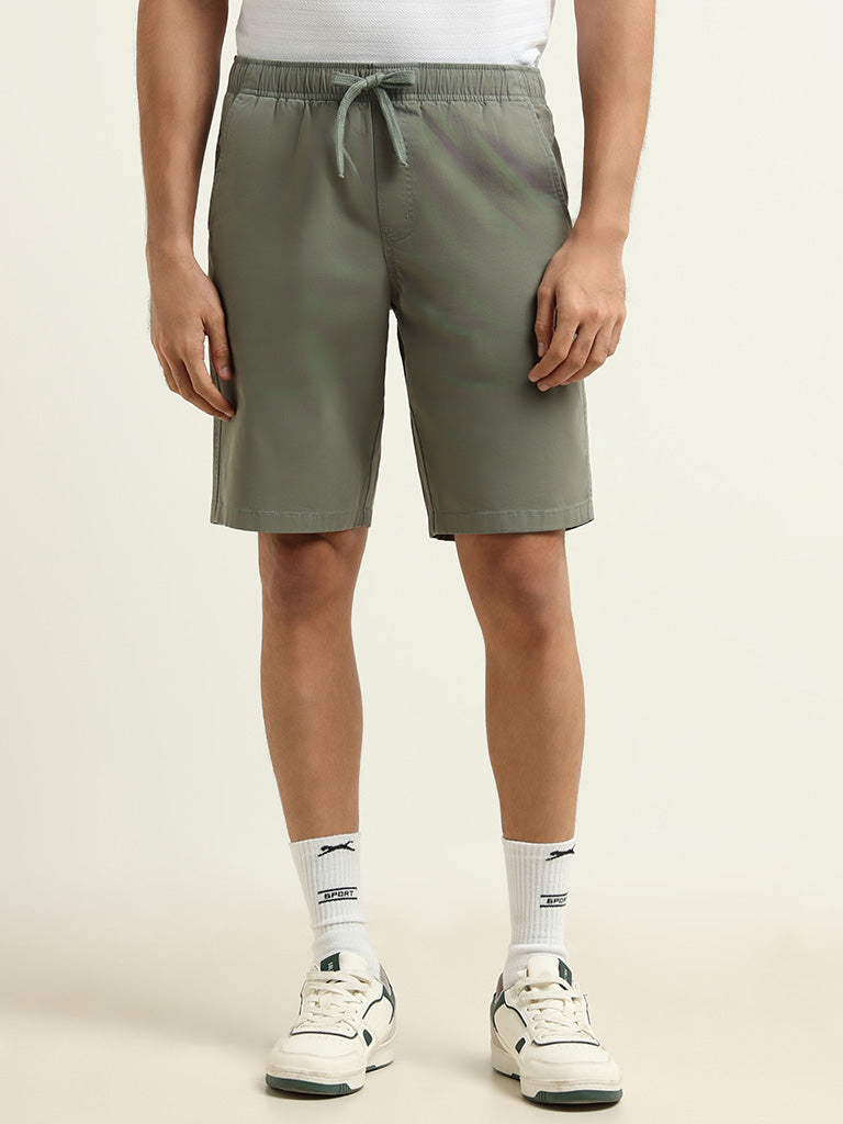WES Casuals Sage Relaxed Fit Shorts
