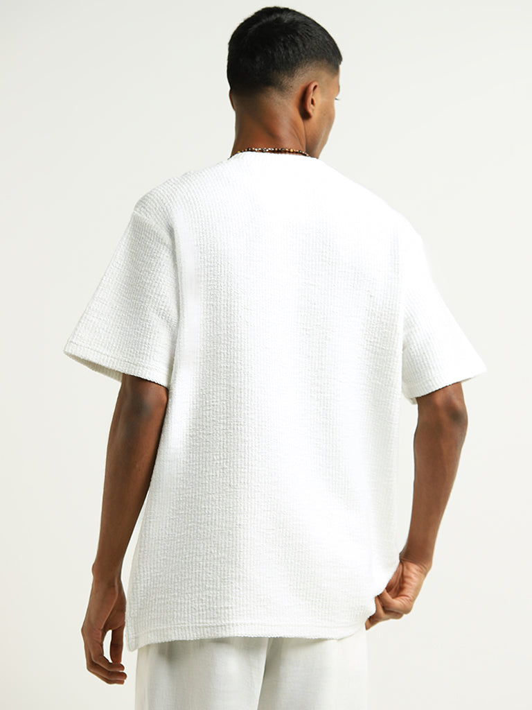 ETA Off-White Knitted Relaxed Fit T-Shirt