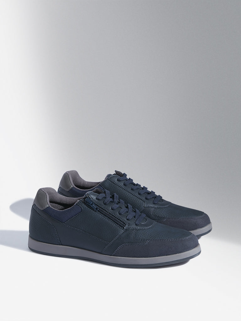 SOLEPLAY Navy Solid Leather Sneakers