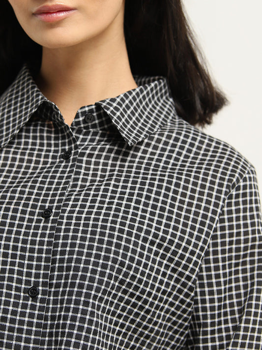 Nuon Black and White Checked Cotton Crop Shirt