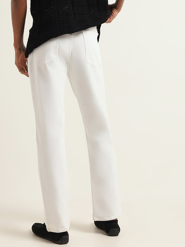 Nuon Plain White Straight Fit Mid Rise Jeans
