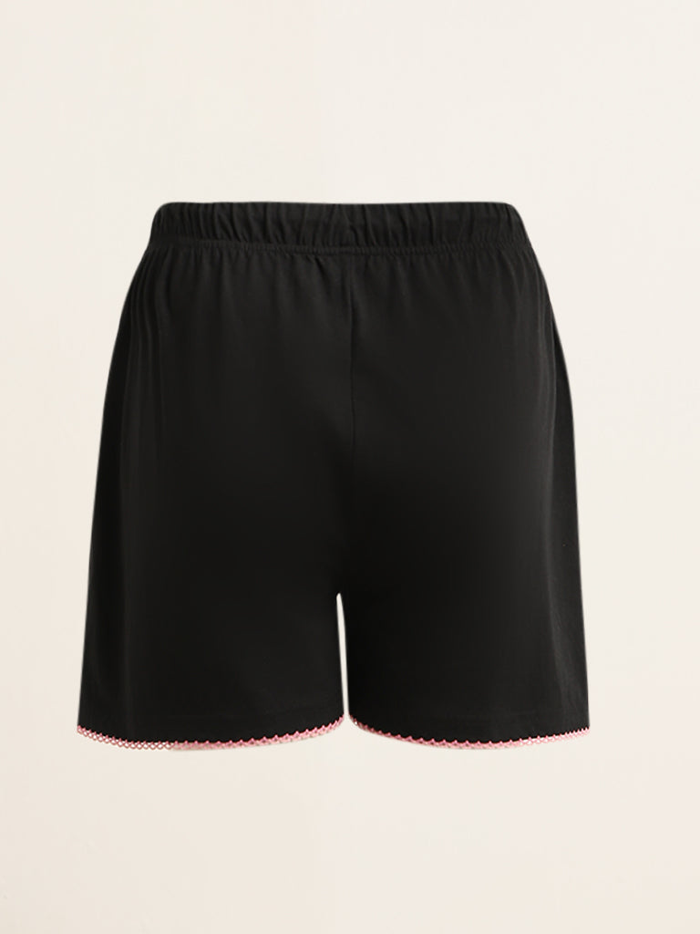 Wunderlove Plain Black Shorts