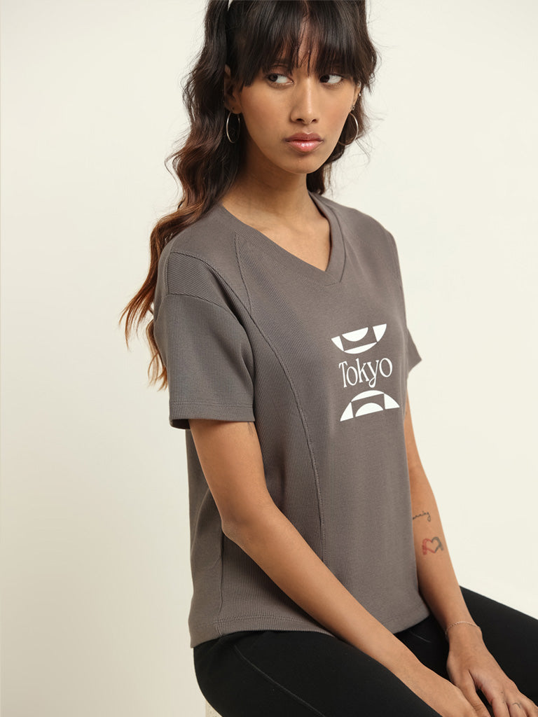 Studiofit Grey Printed T-Shirt