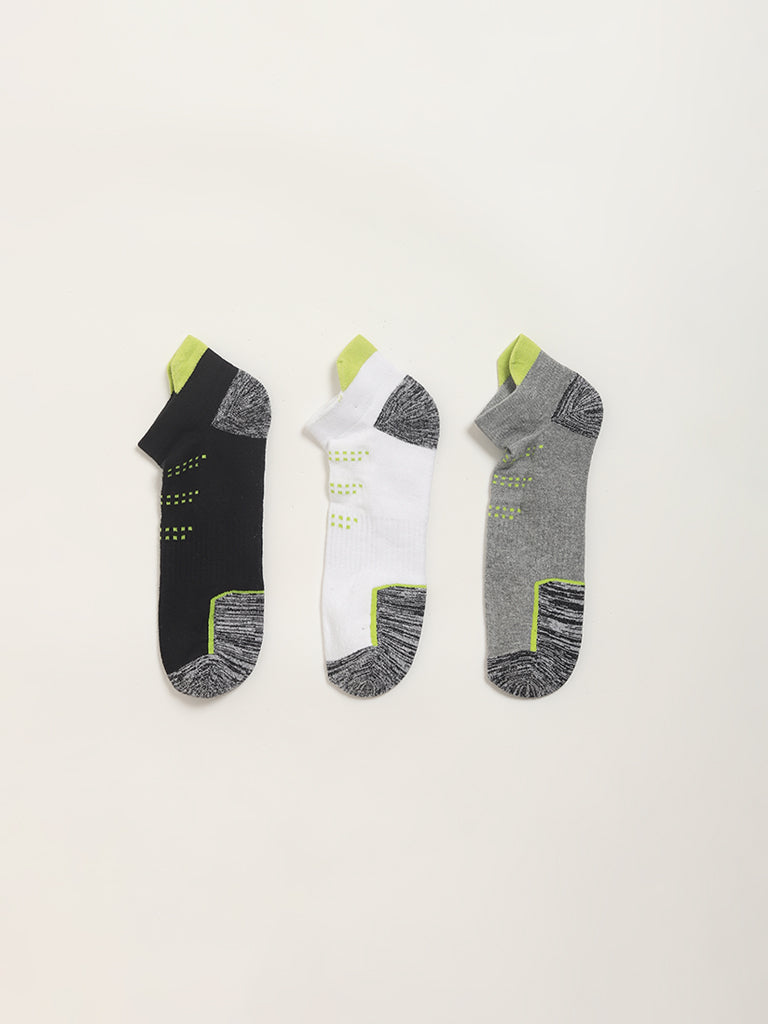 WES Lounge Green Monochrome Ankle Socks - Pack of 3