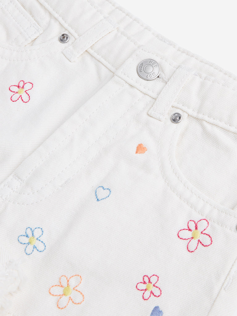 HOP Kids Off-White Floral Design Denim Shorts