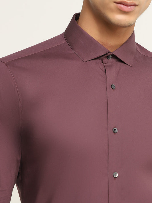 WES Formals Wine Solid Cotton Blend Ultra-Slim Fit Shirt
