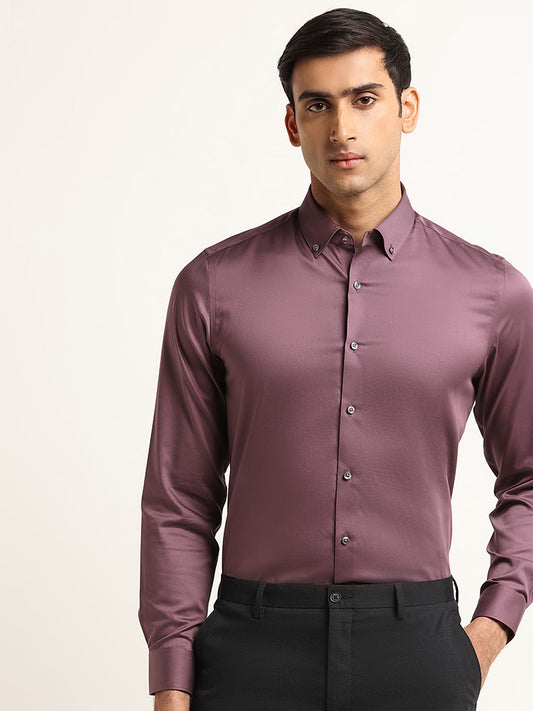 WES Formals Mauve Solid Cotton Slim Fit Shirt
