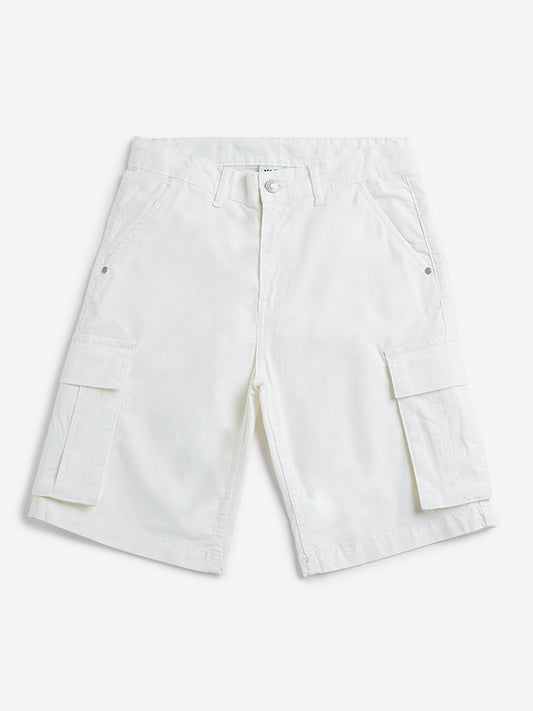Y&F Kids Off-White Mid Rise Relaxed Fit Shorts