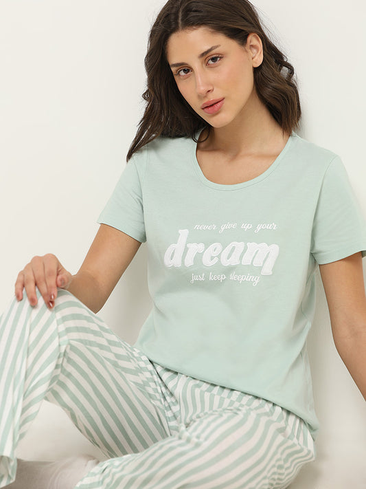 Wunderlove Green Printed T-Shirt & Pyjamas Set