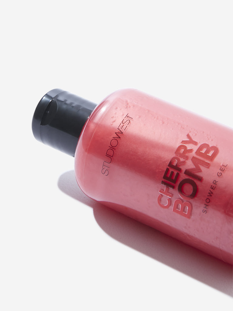 Studiowest Dark Pink Cherry Bomb Shower Gel - 100ml