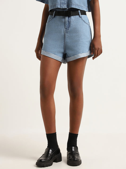 Nuon Blue Mid Rise Denim Shorts with Belt