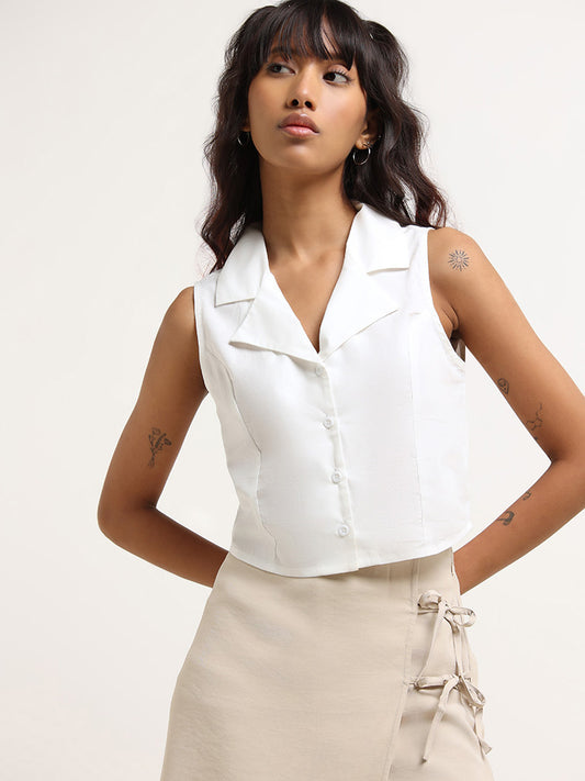 Nuon White Cropped Shirt