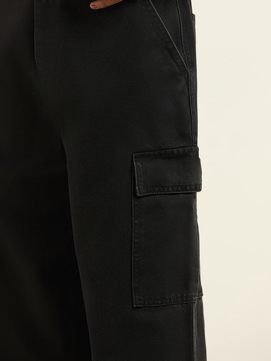 Nuon Black Straight Fit High Rise Cargo Jeans