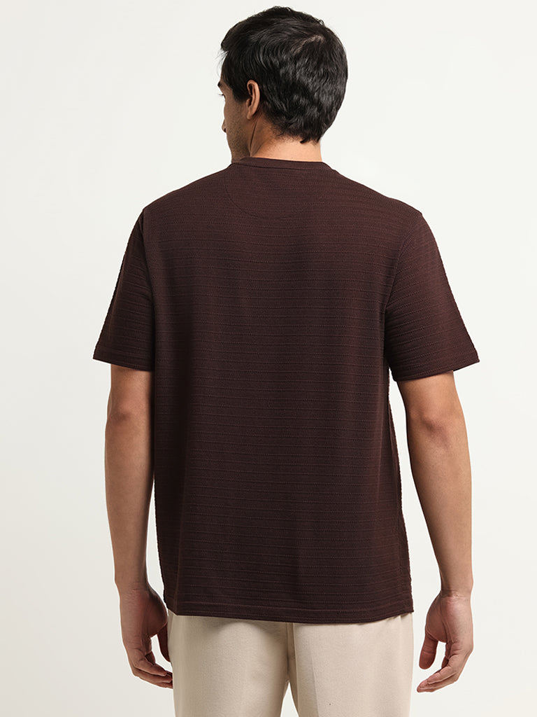 WES Lounge Brown Textured Relaxed Fit Blended Linen T-Shirt