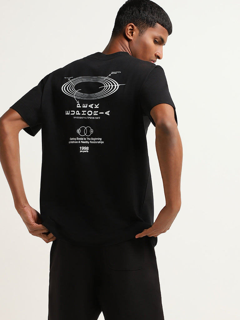 Studiofit Black Printed Relaxed-Fit T-Shirt