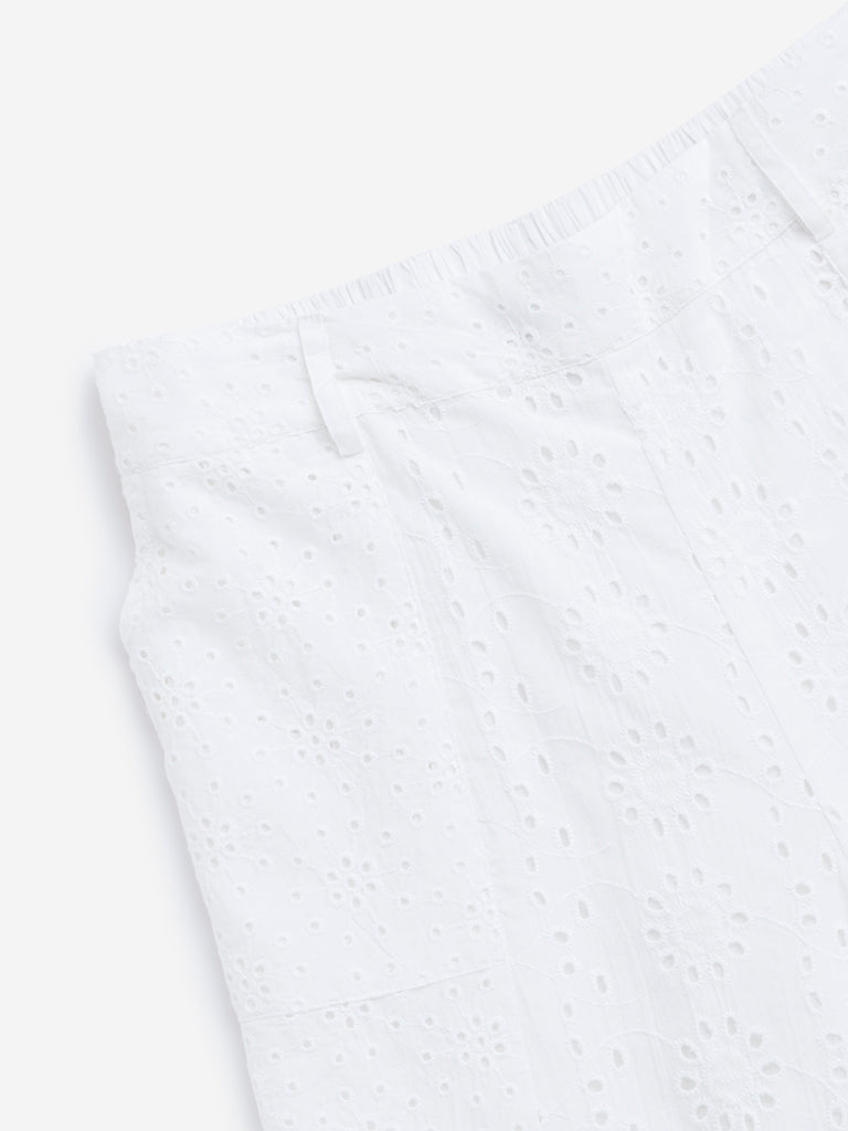 Y&F Kids White Solid Shorts