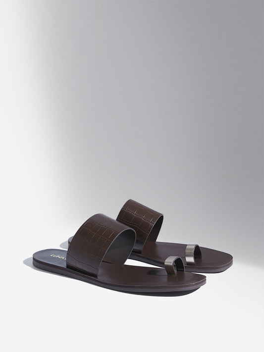LUNA BLU Brown Toe-Ring Sandals