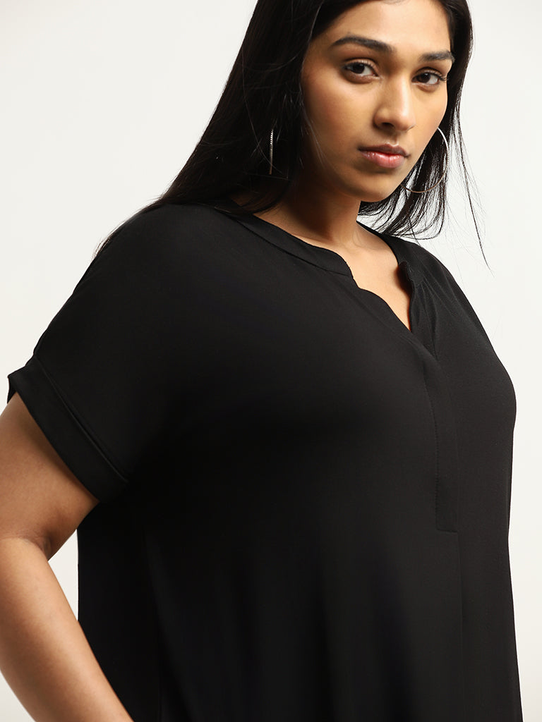 Gia Black Solid Top