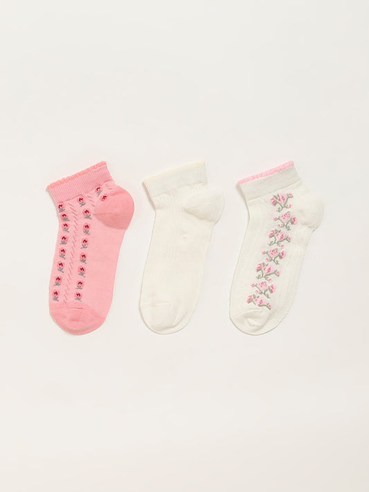Y&F Kids Pink Embroidered Socks - Pack of 3