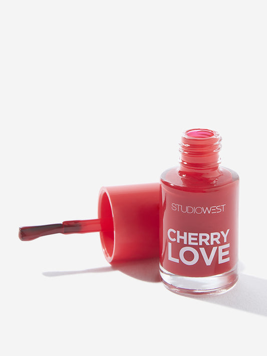 Studiowest Red Creme Cherry Love R-04 Bomb Nail Polish - 6 ml