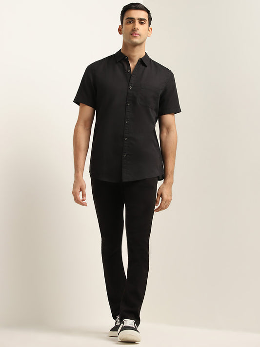 WES Casuals Black Solid Blended Linen Slim Fit Shirt