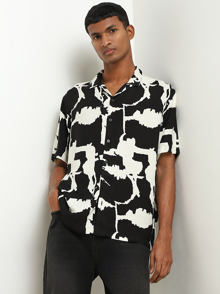 Nuon Black Monochrome Abstract-Print Relaxed Fit Shirt