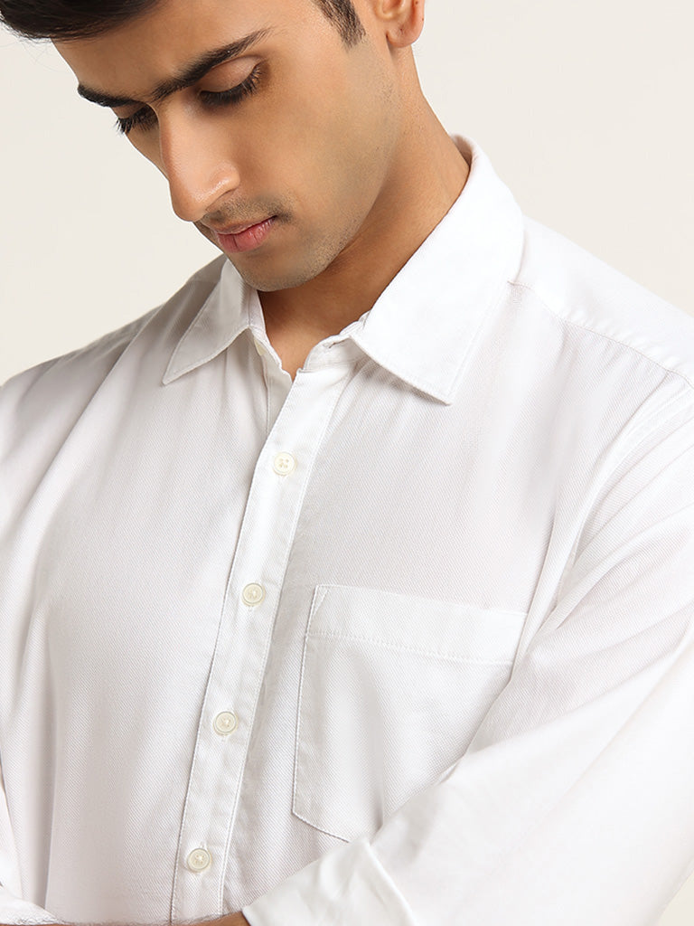 WES Casuals White Cotton Relaxed Fit Shirt