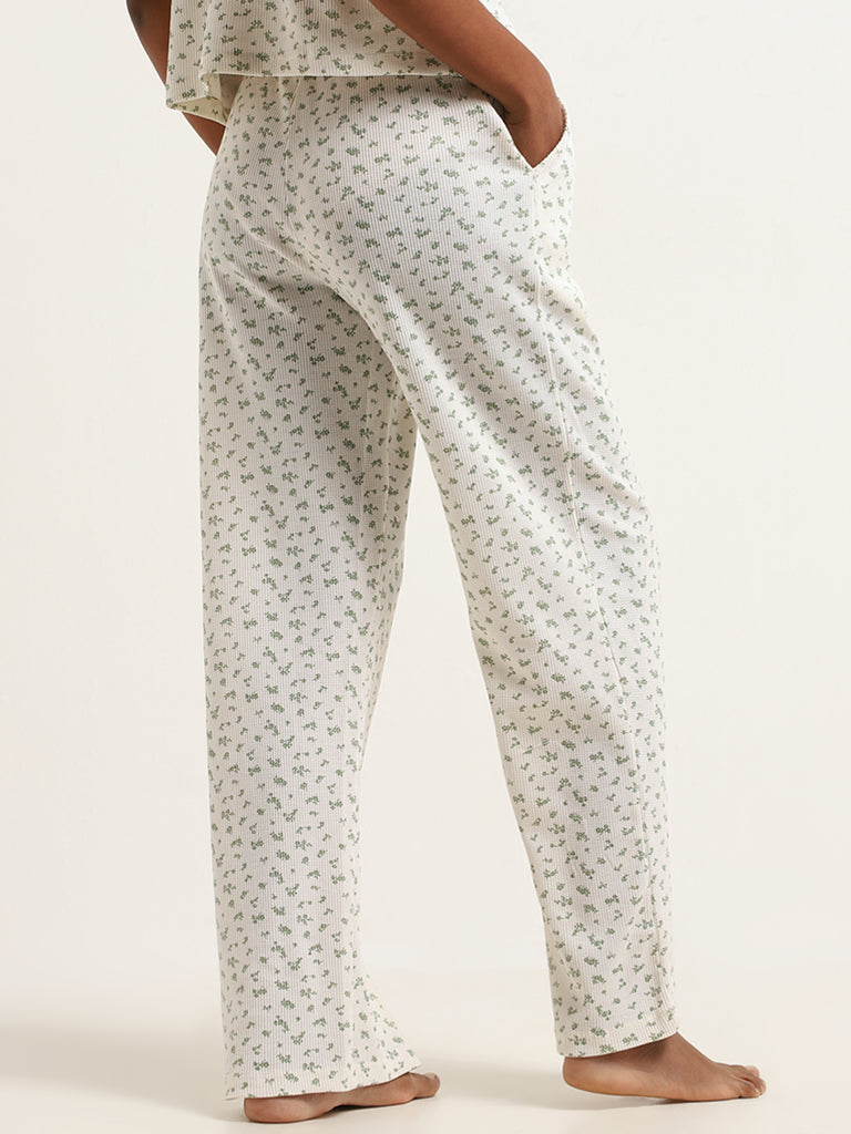 Superstar White Floral Mid Rise Pants