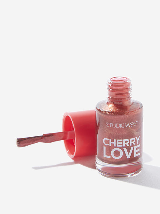 Studiowest Red Shine Cherry Love R-01 Fire Nail Polish - 6 ml