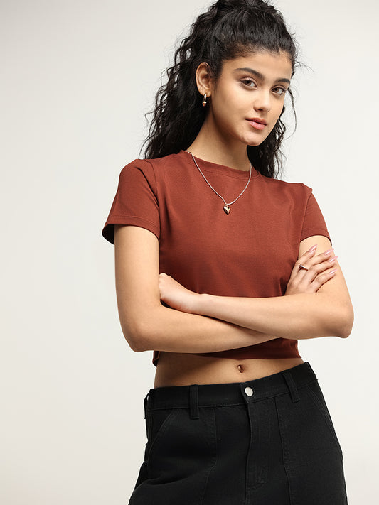Nuon Brown Solid Cotton Blend Crop T-Shirt