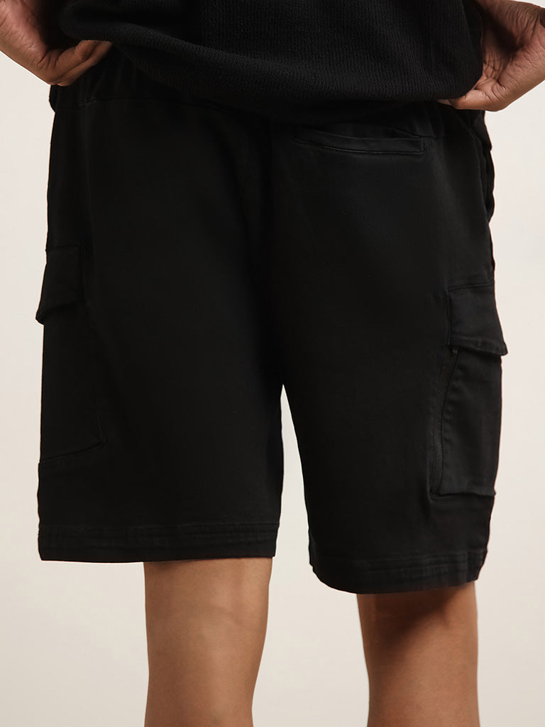 Nuon Black Cotton Blend Relaxed Fit Cargo-Style Shorts
