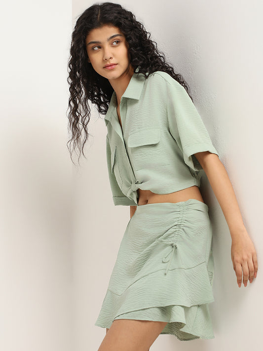 Nuon Mint Green Cropped Shirt