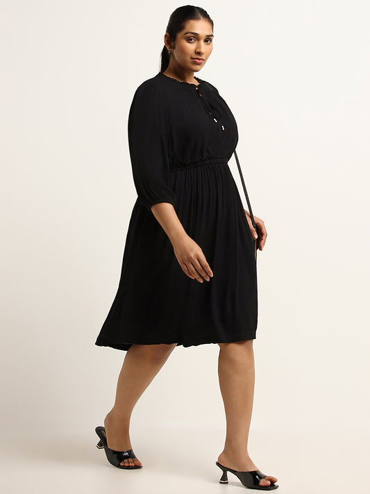 Gia Black Fit and Flare Cotton A-Line Dress