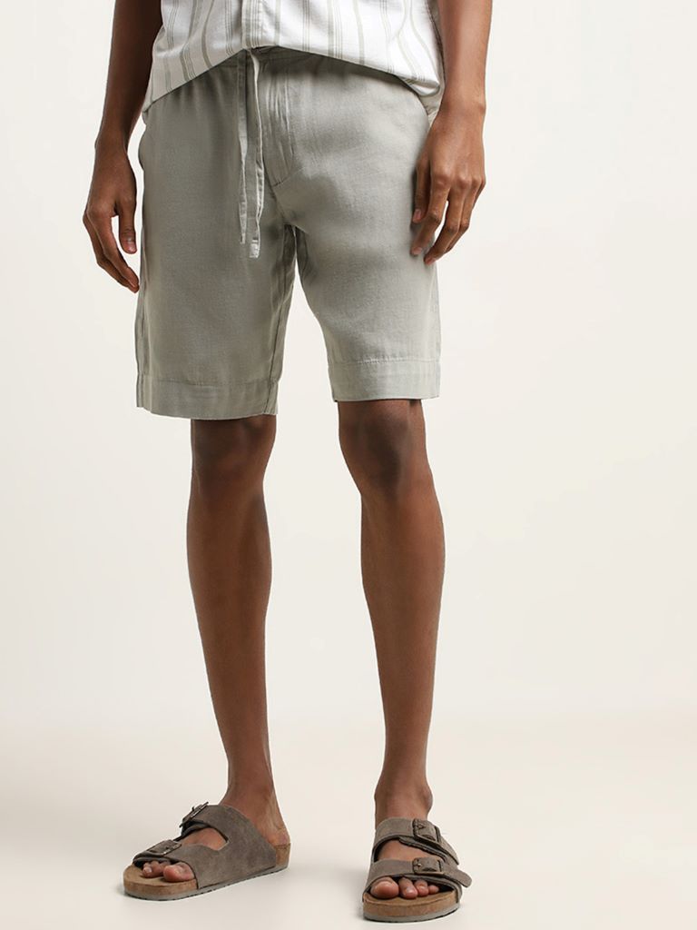 ETA Light Grey Cotton Blend Relaxed Fit Mid-Rise Shorts